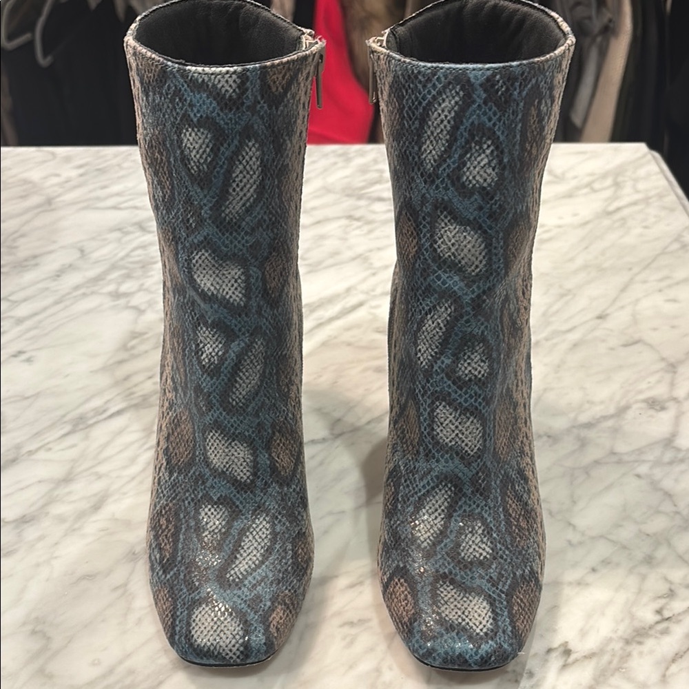 Chinese Laundry Boots